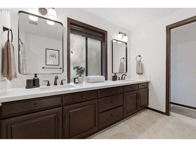 7236 Se 133RD Pl, Portland, OR 97236