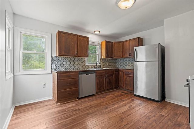 7135 Main Street, Kansas City, MO 64114