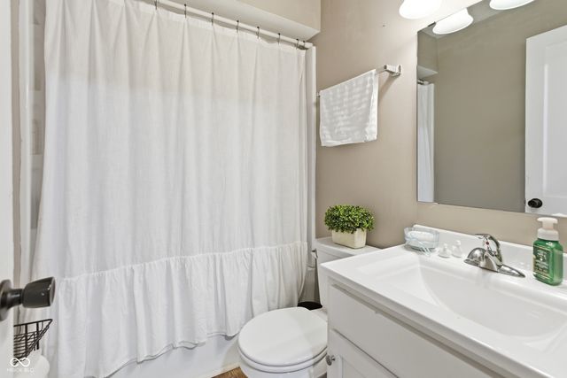 3286 Grace Street, Greenwood, IN 46143