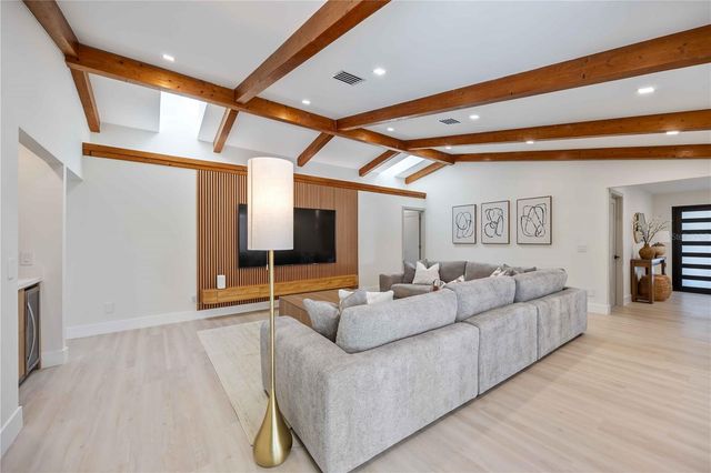 105 SINCLAIR STREET SE, Port Charlotte, FL 33952