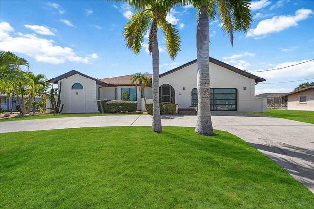 105 SINCLAIR STREET SE, Port Charlotte, FL 33952