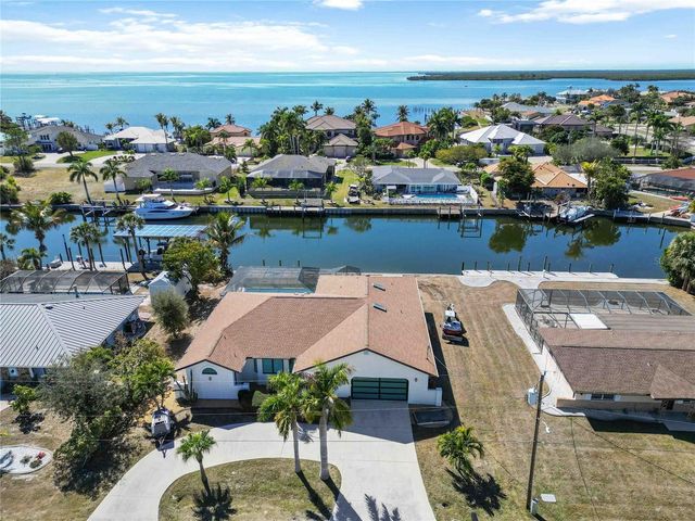 105 SINCLAIR STREET SE, Port Charlotte, FL 33952