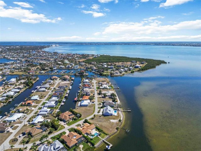 105 SINCLAIR STREET SE, Port Charlotte, FL 33952