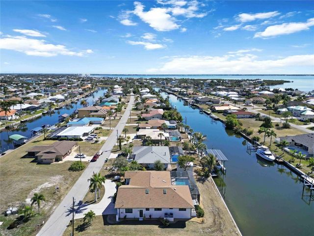 105 SINCLAIR STREET SE, Port Charlotte, FL 33952