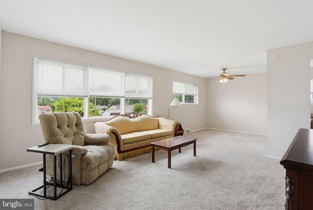 218 TIMBER GROVE RD, Reisterstown, MD 21136