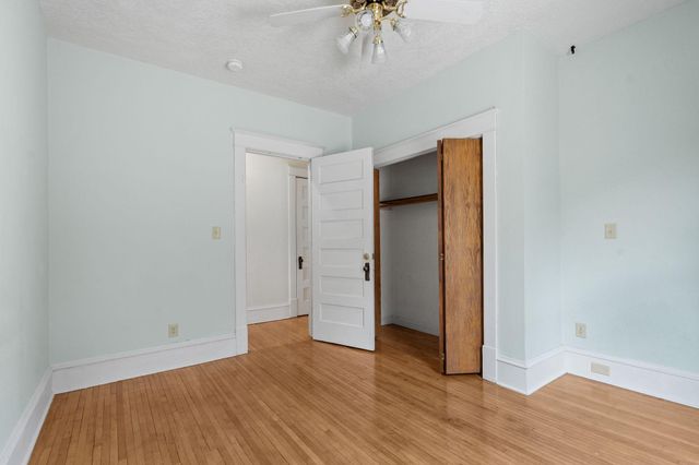 2535 Aldrich Avenue S, Minneapolis, MN 55405
