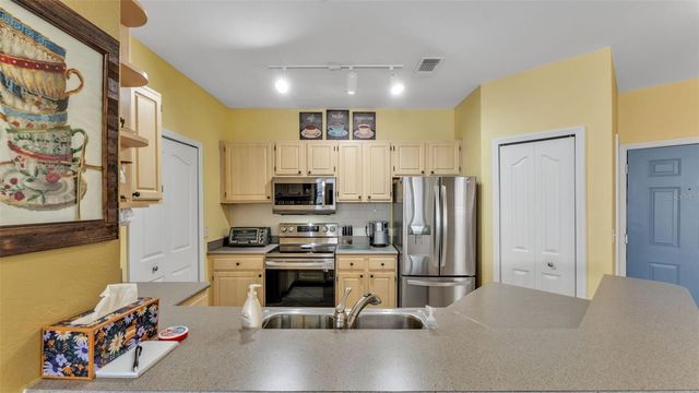 8901 LEGACY COURT 201, Kissimmee, FL 34747