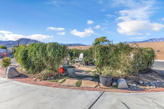 69774 Papaya Lane, Cathedral City, CA 92234