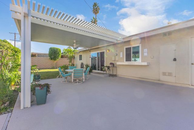 69774 Papaya Lane, Cathedral City, CA 92234