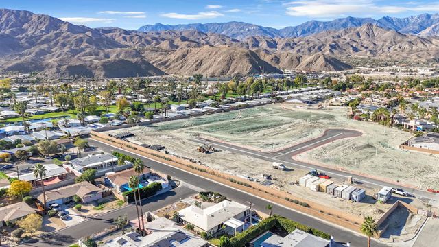 69774 Papaya Lane, Cathedral City, CA 92234