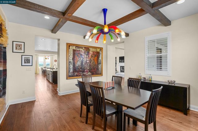 372 Falcon Crest Dr, Lompoc, CA 93436