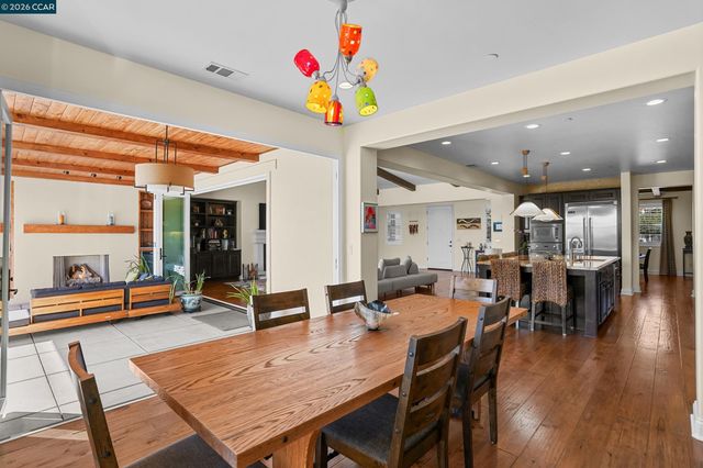 372 Falcon Crest Dr, Lompoc, CA 93436