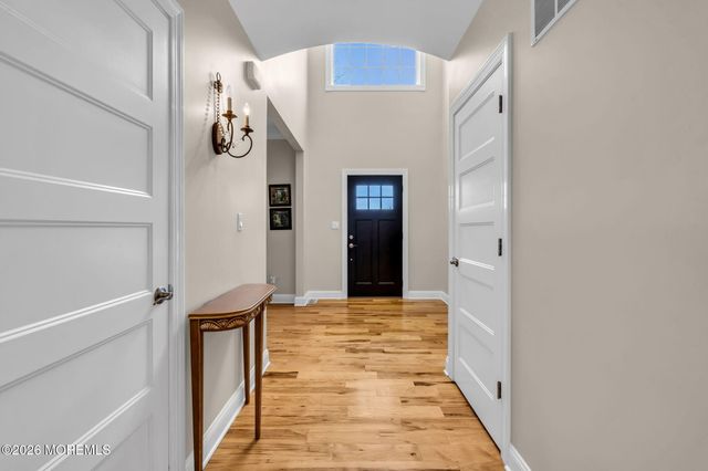 11 Standish Drive, Ocean Twp, NJ 07712