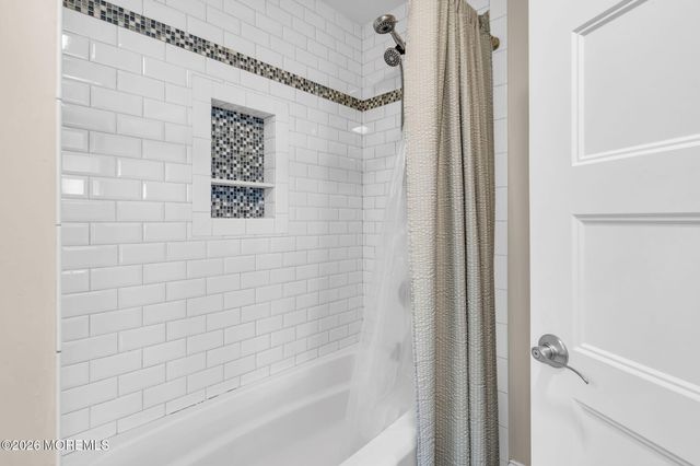 11 Standish Drive, Ocean Twp, NJ 07712