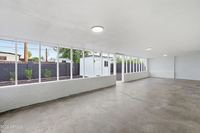 140 W SARAGOSA Street, Chandler, AZ 85225