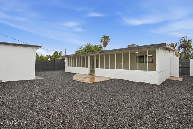 140 W SARAGOSA Street, Chandler, AZ 85225