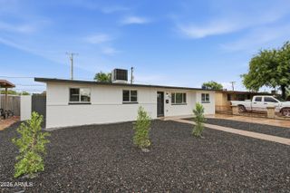 140 W SARAGOSA Street, Chandler, AZ 85225