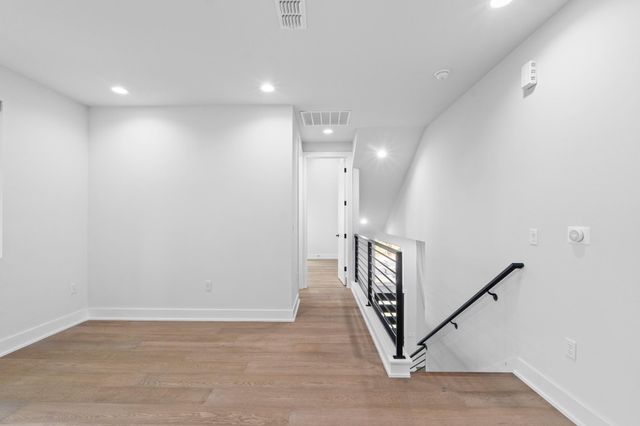 2007 Chestnut Ave 1, Austin, TX 78722