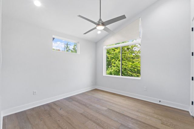 2007 Chestnut Ave 1, Austin, TX 78722