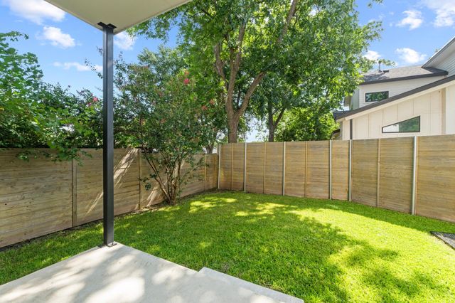 2007 Chestnut Ave 1, Austin, TX 78722