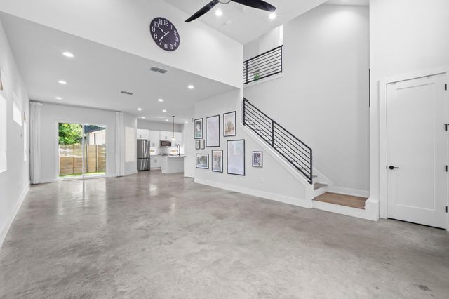 2007 Chestnut Ave 1, Austin, TX 78722