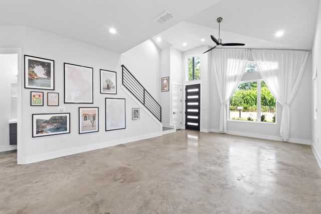 2007 Chestnut Ave 1, Austin, TX 78722