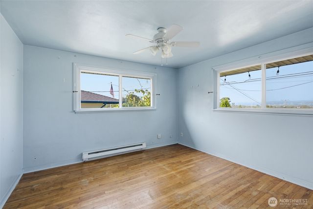 232 Bridgeway, Everett, WA 98201