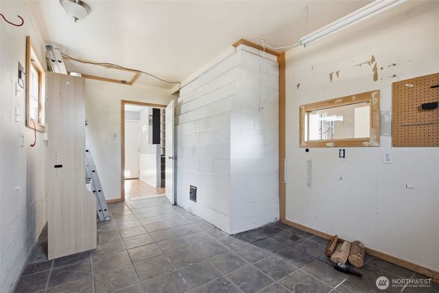 232 Bridgeway, Everett, WA 98201