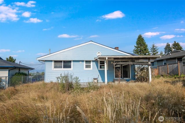232 Bridgeway, Everett, WA 98201