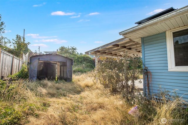 232 Bridgeway, Everett, WA 98201