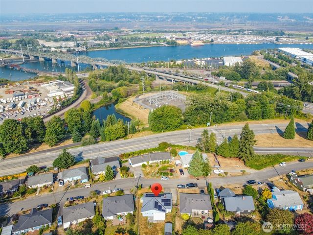 232 Bridgeway, Everett, WA 98201