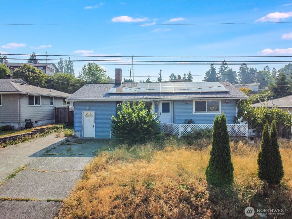 232 Bridgeway, Everett, WA 98201