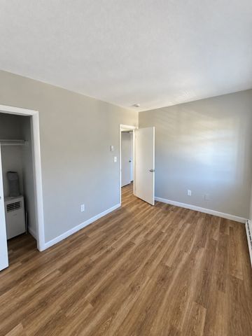 760 Cummins Highway 38, Boston, MA 02126