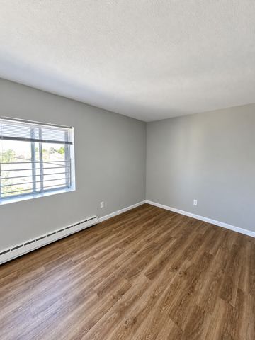 760 Cummins Highway 38, Boston, MA 02126