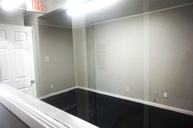 1110 S Armstrong Avenue, Denison, TX 75020