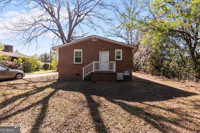 2164 Monroe Avenue, Macon, GA 31204