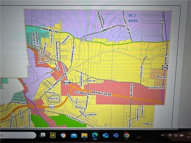 2225 County Line Rd, Shenango Twp, PA 16101