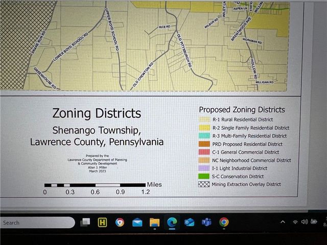 2225 County Line Rd, Shenango Twp, PA 16101