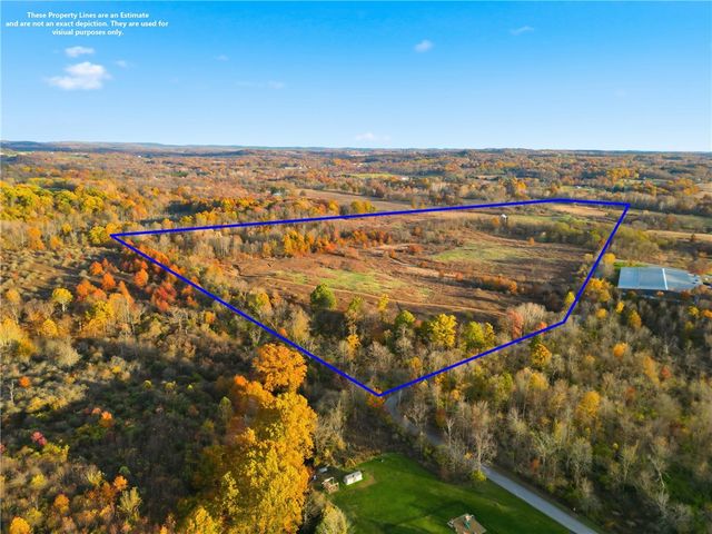 2225 County Line Rd, Shenango Twp, PA 16101