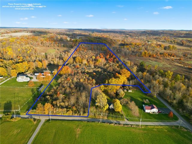 2225 County Line Rd, Shenango Twp, PA 16101