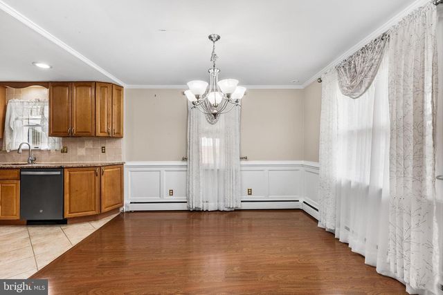 2747 SPRINGHILL RD, Secane, PA 19018