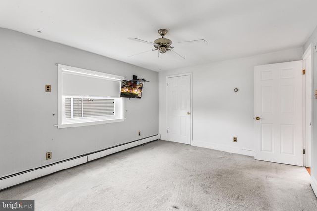 2747 SPRINGHILL RD, Secane, PA 19018