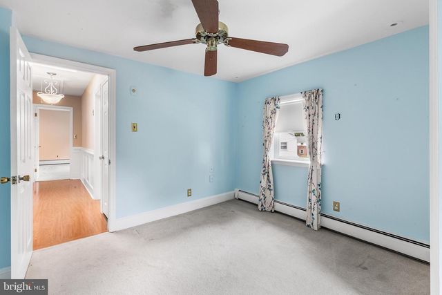 2747 SPRINGHILL RD, Secane, PA 19018