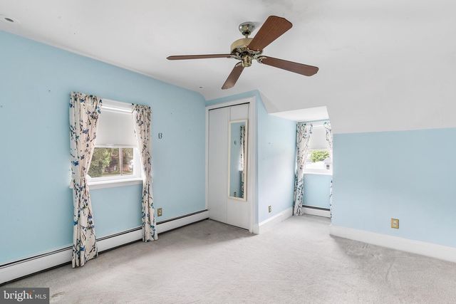 2747 SPRINGHILL RD, Secane, PA 19018