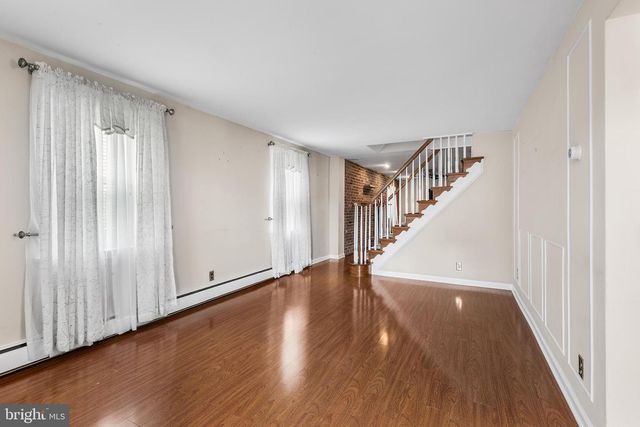 2747 SPRINGHILL RD, Secane, PA 19018