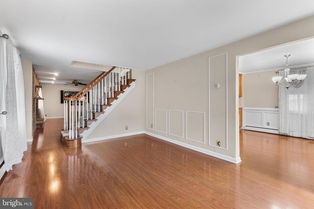 2747 SPRINGHILL RD, Secane, PA 19018