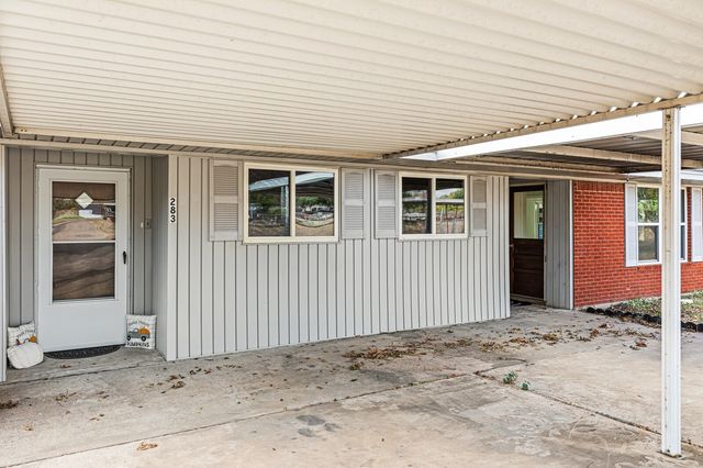 281 Lakeside Drive, China Spring, TX 76633