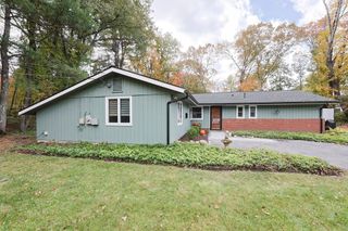 91 Eaton Road W, Framingham, MA 01701