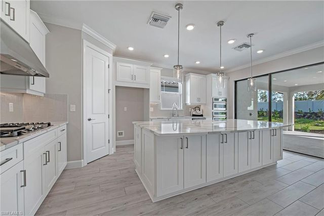 17471 Caravita Lane LN, Fort Myers, FL 33913