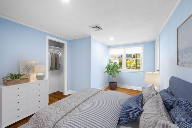 14 Brewster Road, West Yarmouth, MA 02673